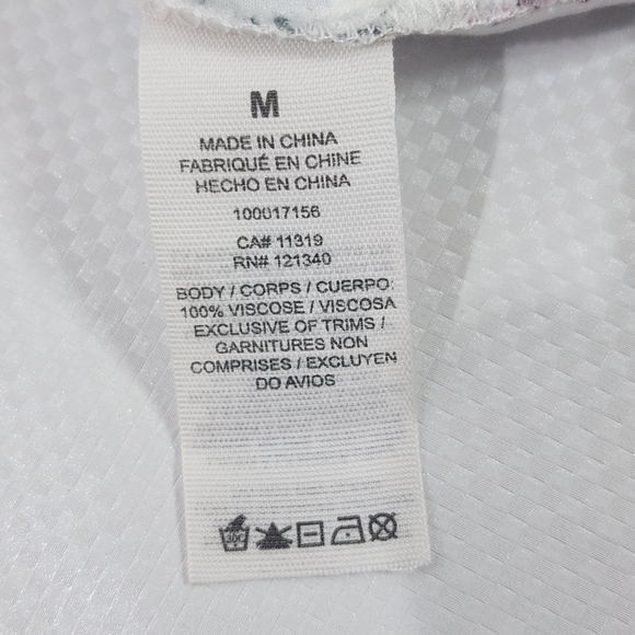 ❤2/15❤garage Crochet Hem Trim Floral Halter Crop Top - Picture 4 of 8